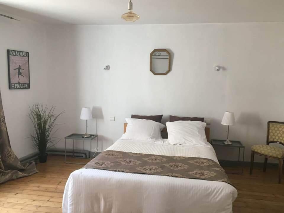 Hotel Les Oiseaux De Passage Saint-Gaultier Zewnętrze zdjęcie